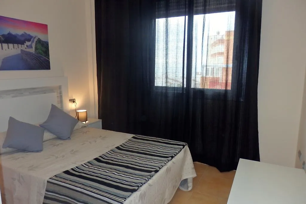 Meddays Apartamento Mar De Lauria Miami Playa Daire